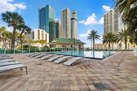 Condominio en venta en Miami, Florida, 2 dormitorios, 117.71 m2 № 1817088 - foto 8