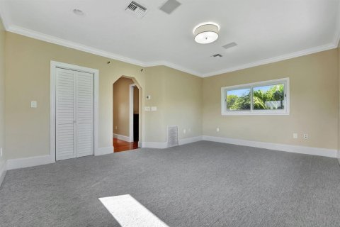Casa en venta en Pompano Beach, Florida, 4 dormitorios, 252.42 m2 № 2250356 - foto 26
