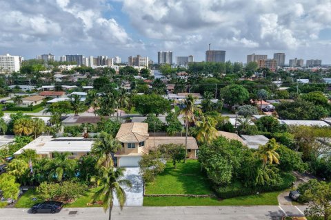 Casa en venta en Pompano Beach, Florida, 4 dormitorios, 252.42 m2 № 2250356 - foto 18