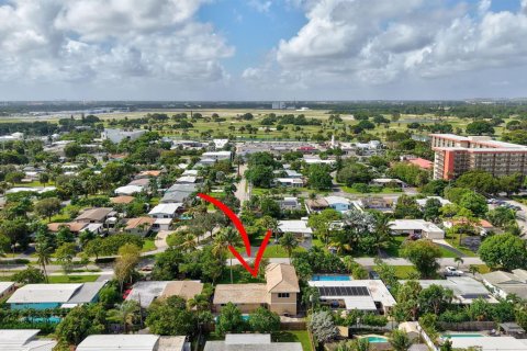 Casa en venta en Pompano Beach, Florida, 4 dormitorios, 252.42 m2 № 2250356 - foto 10
