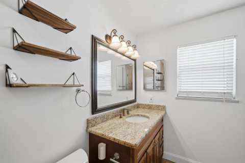 Villa ou maison à vendre à Port St. Lucie, Floride: 3 chambres, 175.21 m2 № 2295502 - photo 20
