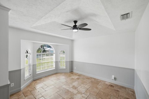 Villa ou maison à vendre à Port St. Lucie, Floride: 3 chambres, 175.21 m2 № 2295502 - photo 3
