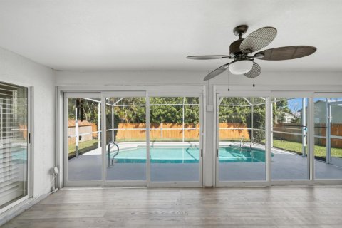 Villa ou maison à vendre à Port St. Lucie, Floride: 3 chambres, 175.21 m2 № 2295502 - photo 28