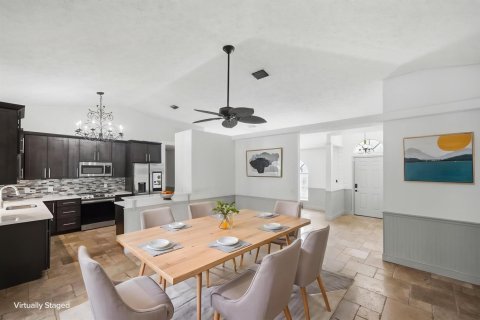 Villa ou maison à vendre à Port St. Lucie, Floride: 3 chambres, 175.21 m2 № 2295502 - photo 15