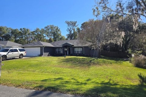 Casa en Ocala, Florida 3 dormitorios, 190.17 m2 № 2125833