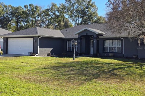 Villa ou maison à vendre à Ocala, Floride: 3 chambres, 190.17 m2 № 2125833 - photo 2