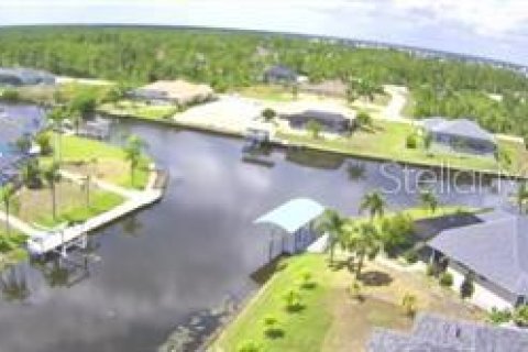Terreno en venta en Port Charlotte, Florida № 1532843 - foto 5