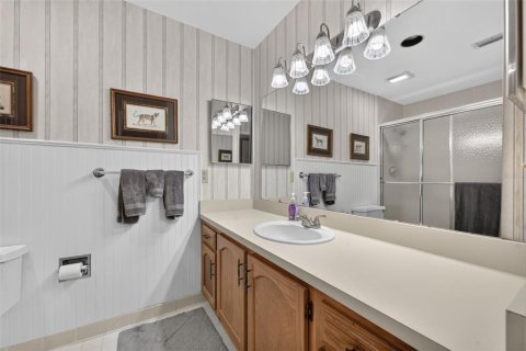 Condo in Winter Park, Florida, 3 bedrooms № 2372981 - photo 16