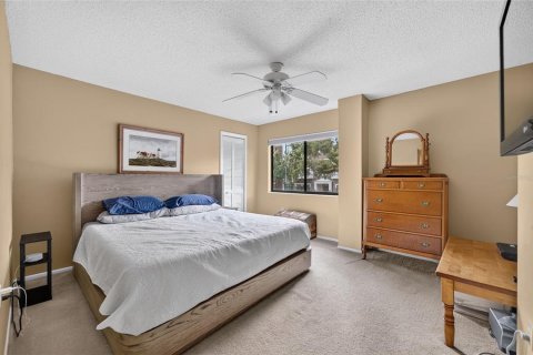 Condo in Winter Park, Florida, 3 bedrooms № 2372981 - photo 14
