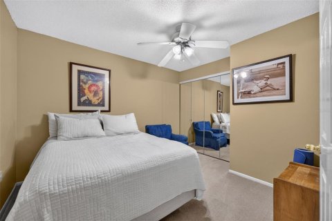 Condo in Winter Park, Florida, 3 bedrooms № 2372981 - photo 20