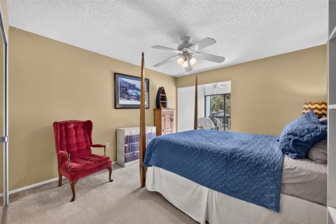 Condo in Winter Park, Florida, 3 bedrooms № 2372981 - photo 18