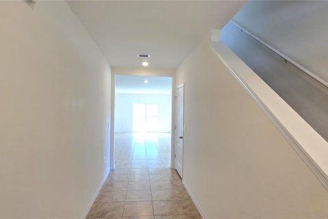 Villa ou maison à vendre à Eagle Lake, Floride: 5 chambres, 234.3 m2 № 2410465 - photo 6