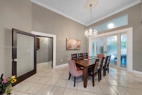 Villa ou maison à vendre à Miami, Floride: 4 chambres, 223.89 m2 № 1995702 - photo 11