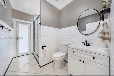 Villa ou maison à vendre à Miami, Floride: 4 chambres, 223.89 m2 № 1995702 - photo 22
