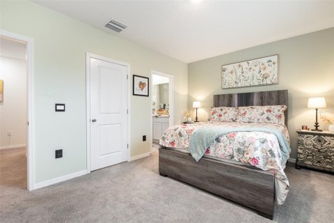 Townhouse in Wimauma, Florida 3 bedrooms, 157.47 sq.m. № 1773750 - photo 21