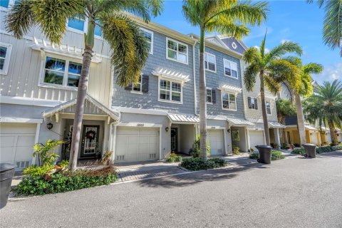 Touwnhouse à vendre à Saint Petersburg, Floride: 3 chambres, 178.37 m2 № 2411420 - photo 3