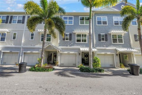 Touwnhouse à vendre à Saint Petersburg, Floride: 3 chambres, 178.37 m2 № 2411420 - photo 4