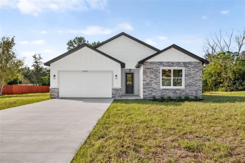 House in Dade City, Florida 4 bedrooms, 196.21 sq.m. № 2430714