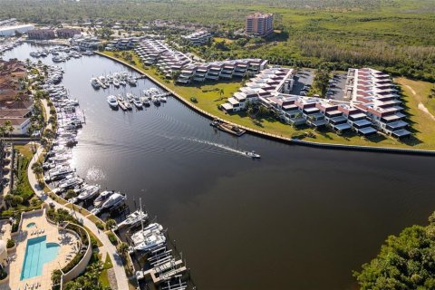 Copropriété à vendre à Punta Gorda, Floride: 3 chambres, 192.21 m2 № 2344848 - photo 2