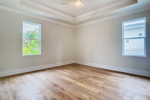 House in Sarasota, Florida 4 bedrooms, 198.9 sq.m. № 2234232 - photo 29