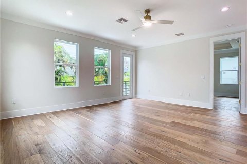 House in Sarasota, Florida 4 bedrooms, 198.9 sq.m. № 2234232 - photo 27