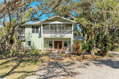 Casa en Englewood, Florida 5 dormitorios, 314.94 m2 № 2093125