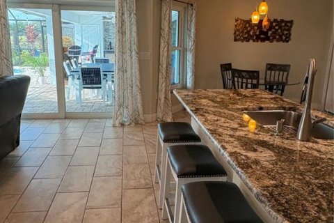 House in Bradenton, Florida 3 bedrooms, 235.97 sq.m. № 2306316 - photo 9