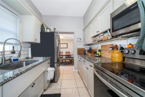 Купить виллу или дом в Орландо, Флорида 7 комнат, 133.22м2, № 2200916 - фото 14