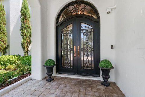 House in Tampa, Florida 5 bedrooms, 634.8 sq.m. № 2221877 - photo 6