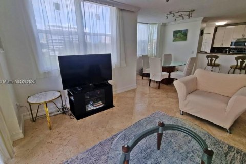 Copropriété à louer à Highland Beach, Floride: 2 chambres, 114.27 m2 № 1862043 - photo 3