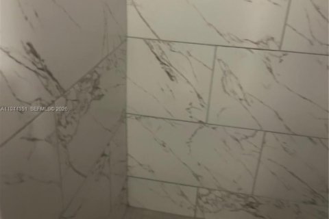 Copropriété à louer à Hialeah, Floride: 1 chambre, 65.03 m2 № 2001182 - photo 16