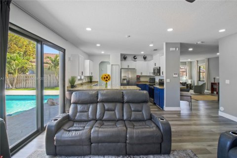 House in Homestead, Florida 4 bedrooms, 224.82 sq.m. № 1880157 - photo 13