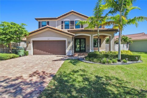 House in Homestead, Florida 4 bedrooms, 224.82 sq.m. № 1880157 - photo 5