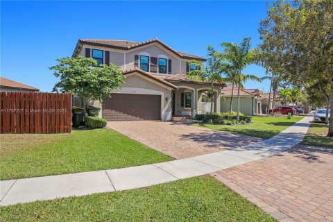 House in Homestead, Florida 4 bedrooms, 224.82 sq.m. № 1880157 - photo 6