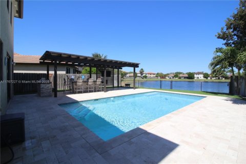 House in Homestead, Florida 4 bedrooms, 224.82 sq.m. № 1880157 - photo 28