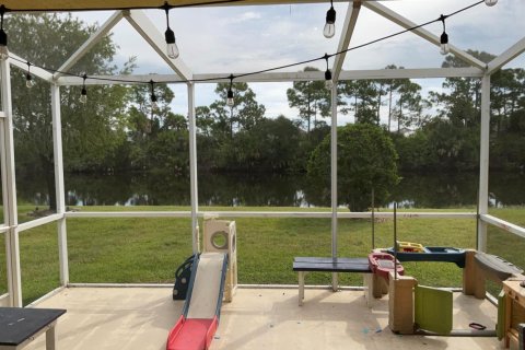 Villa ou maison à louer à Port St. Lucie, Floride: 3 chambres, 142.33 m2 № 2397133 - photo 23