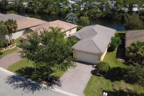 Villa ou maison à louer à Port St. Lucie, Floride: 3 chambres, 142.33 m2 № 2397133 - photo 25