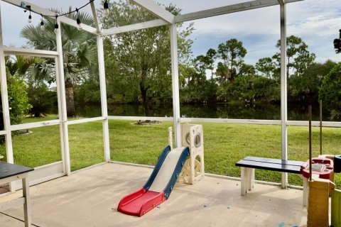 Villa ou maison à louer à Port St. Lucie, Floride: 3 chambres, 142.33 m2 № 2397133 - photo 22
