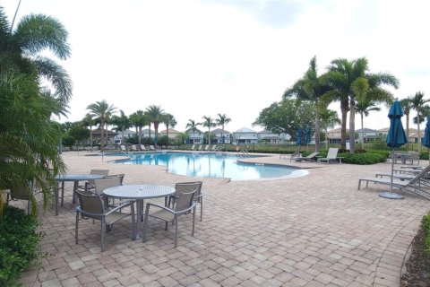 House in Hollywood, Florida 4 bedrooms, 174.1 sq.m. № 1180137 - photo 1