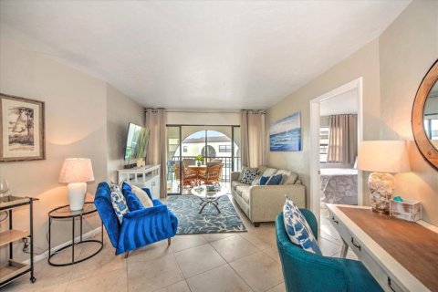 Condo in Marco Island, Florida, 1 bedroom  № 2208025 - photo 9