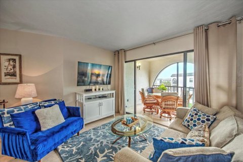 Condo in Marco Island, Florida, 1 bedroom  № 2208025 - photo 11