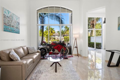 Townhouse in Aventura, Florida 3 bedrooms, 297.29 sq.m. № 1953492 - photo 9