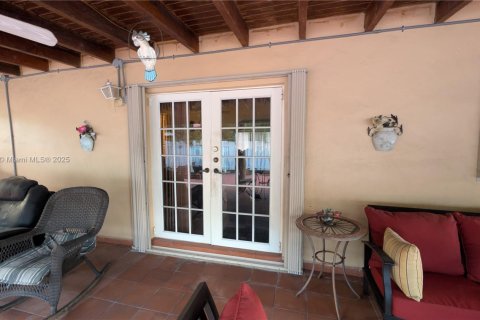 Купить виллу или дом в Хайалиа, Флорида 5 спален, 164.99м2, № 1930645 - фото 24