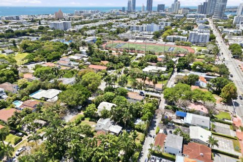 Casa en venta en Miami Beach, Florida, 3 dormitorios, 167.6 m2 № 2169943 - foto 21