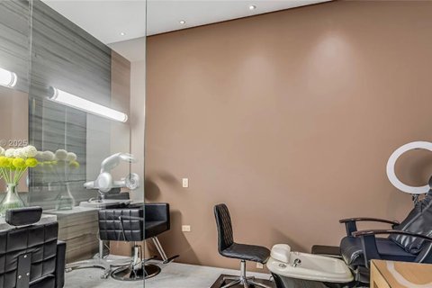 Condominio en venta en Miami, Florida, 2 dormitorios, 119.01 m2 № 1848977 - foto 30