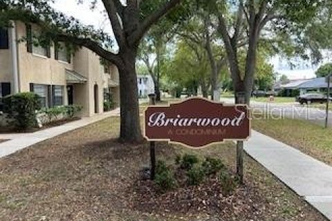 Condo in Orlando, Florida, 2 bedrooms  № 1626586 - photo 1