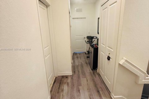 Adosado en venta en Homestead, Florida, 3 dormitorios, 135.92 m2 № 1992645 - foto 16