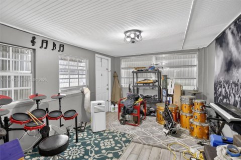 House in Tamarac, Florida 2 bedrooms, 106.19 sq.m. № 2052309 - photo 23