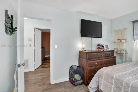 House in Tamarac, Florida 2 bedrooms, 106.19 sq.m. № 2052309 - photo 21