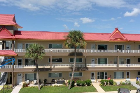 Condo in Clearwater, Florida, 2 bedrooms  № 2239789 - photo 3